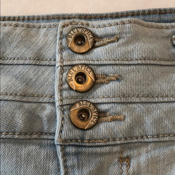 Blue Spice Booty Jean Short Shorts Women W27 Size 5 Denim Light Blue Stretchy - Picture 3 of 8
